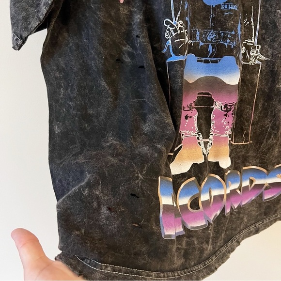 Death Row Distressed Burnout Out T-shirt Short Sleeves Round Neck Size Large - Picture 4 of 6